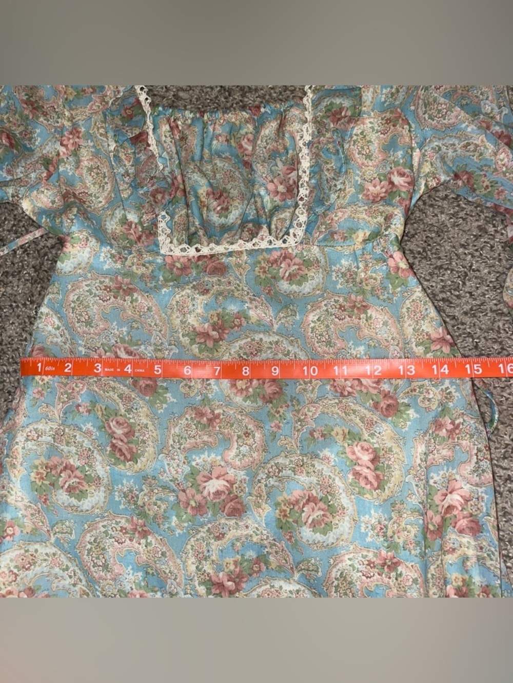 Vintage 1970s Gunne style Romantic Dress with Victorian Floral Print - Picture 14 of 15